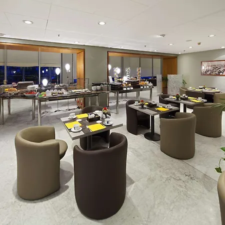 Ξενοδοχείο Nh Lingotto Congress 4*