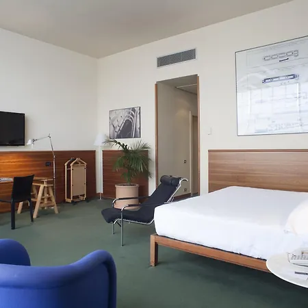 Hotel Nh Lingotto Congress 4*