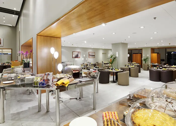 ホテル Nh リンゴット コングレス 4*