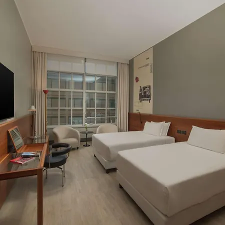 Otel Nh Lingotto Congress 4*