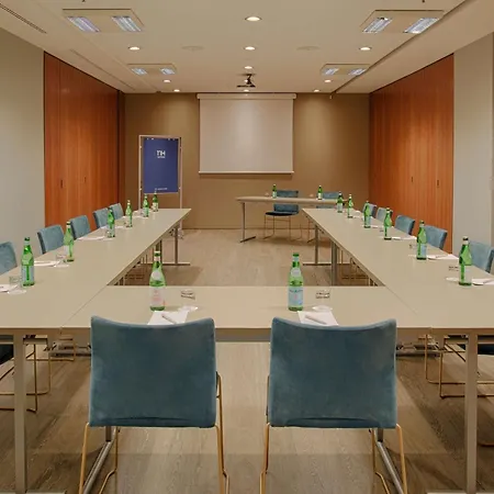 Nh Lingotto Congress 4*