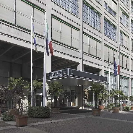 Otel Nh Lingotto Congress